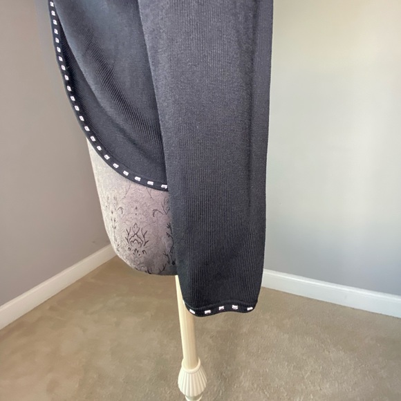 Classic Vertigo Paris Cardigan - Picture 5 of 7